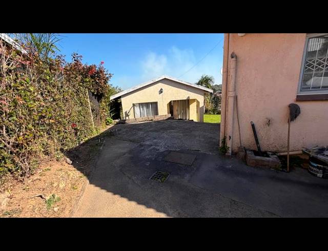 5 BEDROOM HOUSE FOR SALE IN MOUNT VERNON